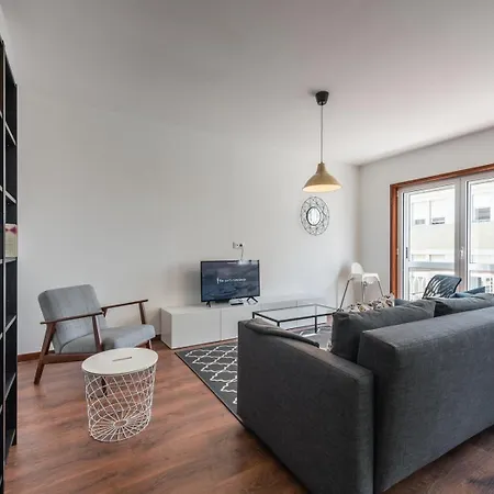 Guestready - Redamancy Flat * بورتو