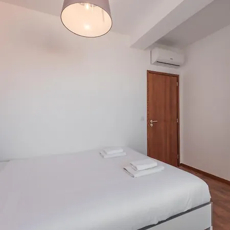 Guestready - Redamancy Flat * بورتو